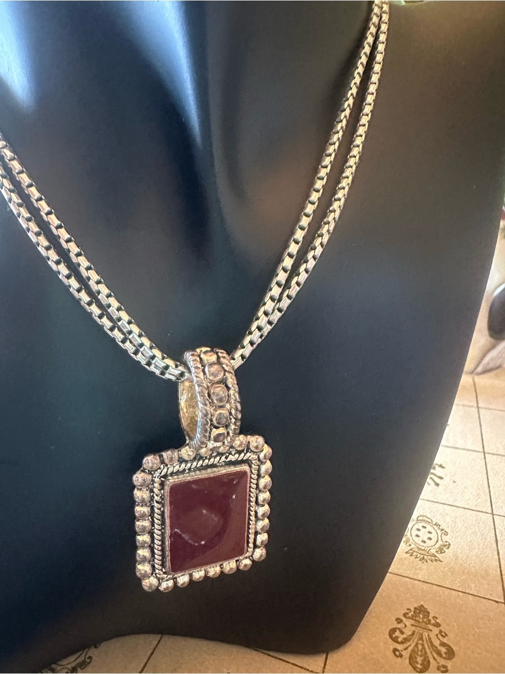 Antique-Style Square Red Stone Pendant Necklace